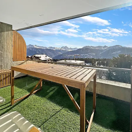 Alpine Club Retreat, Studio, Pool And View Apartamento *