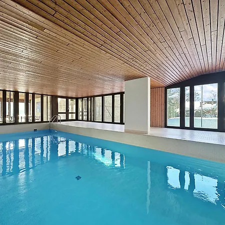 Alpine Club Retreat, Studio, Pool And View Lägenhet Crans-Montana