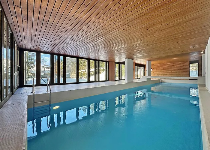 Lägenhet Alpine Club Retreat, Studio, Pool And View